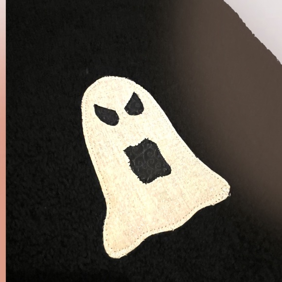 Lot/2 Handmade Halloween Hand Towels - Picture 4 of 14